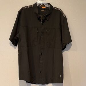 Magellan Outdoors Dark Gray Short Sleeve Shirt